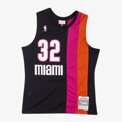 shaquille-oneal-miami-heat-2005-06-black-swingman-SMJYCP19243-MHEBLCK05SON